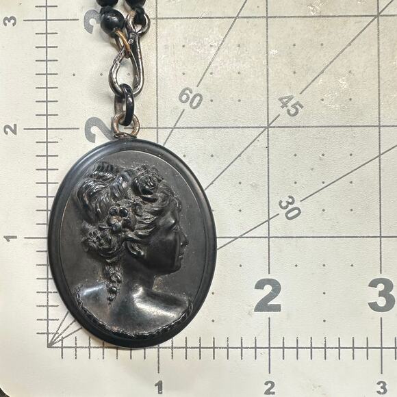 Antique Victorian Whitby jet black cameo jet glass beaded 66” mourning necklace - Picture 8 of 8